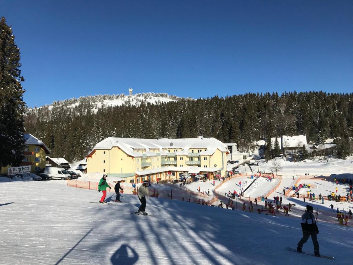 Ferienwohnung Feldberg Mit Whirlpool Direkt An Der Skipiste Eksteriør billede